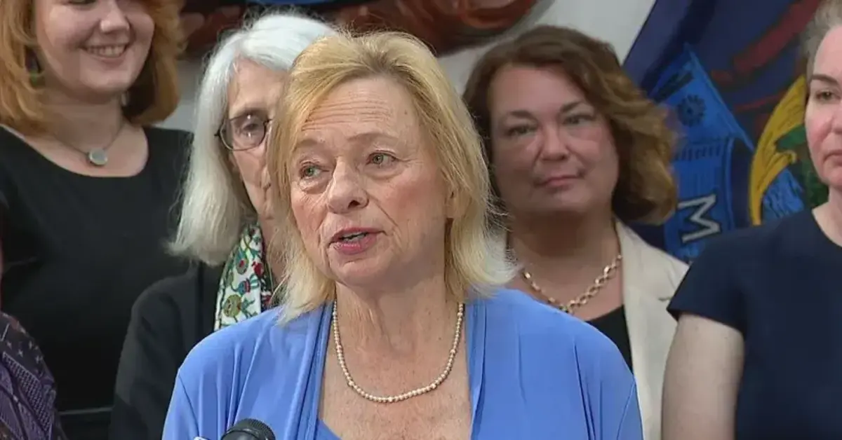 Fate of Maine iGaming Lies with Governor Mills